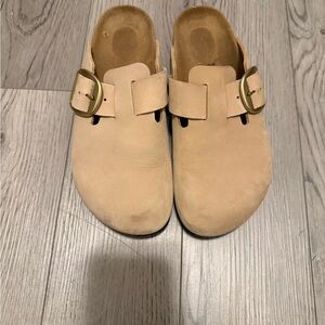 Tan Suede Birkenstock Clogs